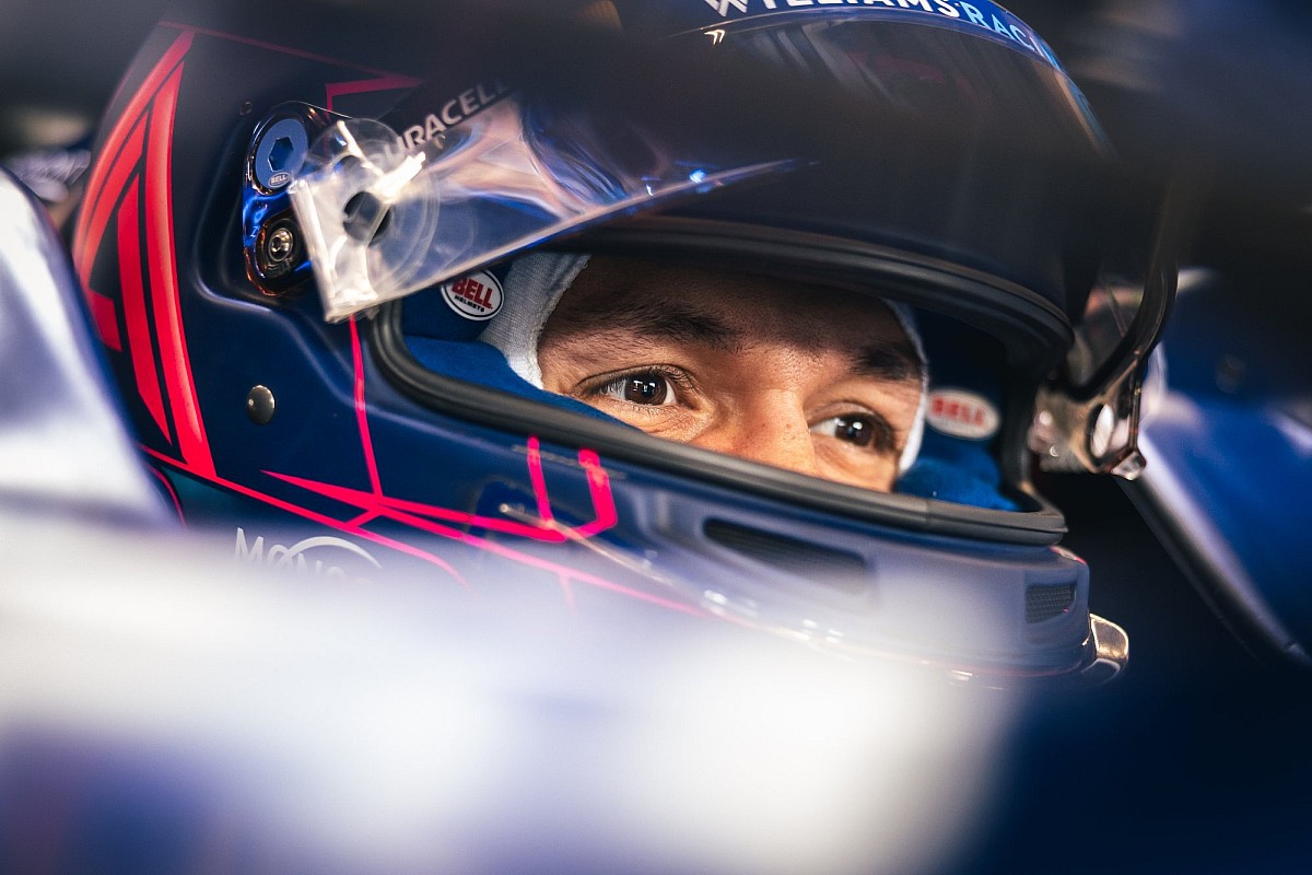 Resilient Albon Rises: Embracing Destiny as he Awaits his Spectacular Redemption in F1&#8217;s &#8216;Best Year&#8217; of 2023