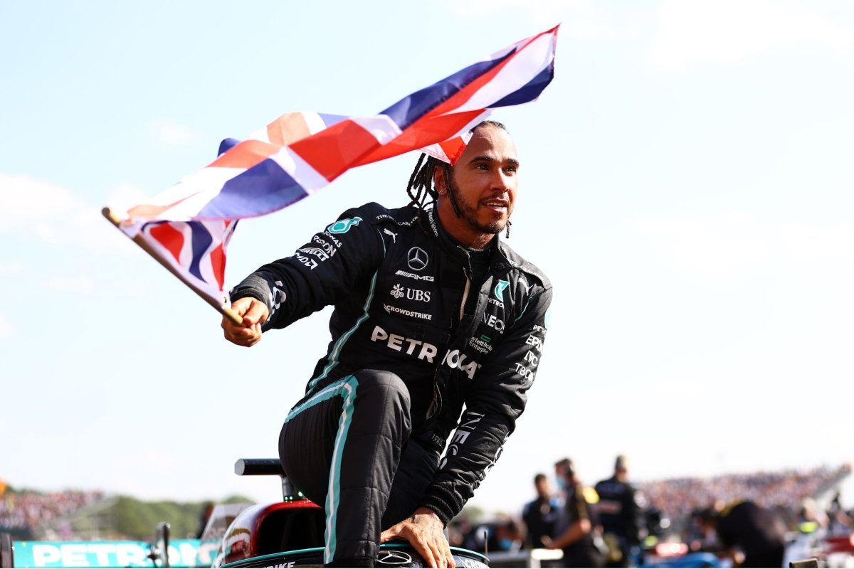 Unleashing Unparalleled Skills: F1 Phenom Hamilton Compared to an Octopus by Paddock Chief