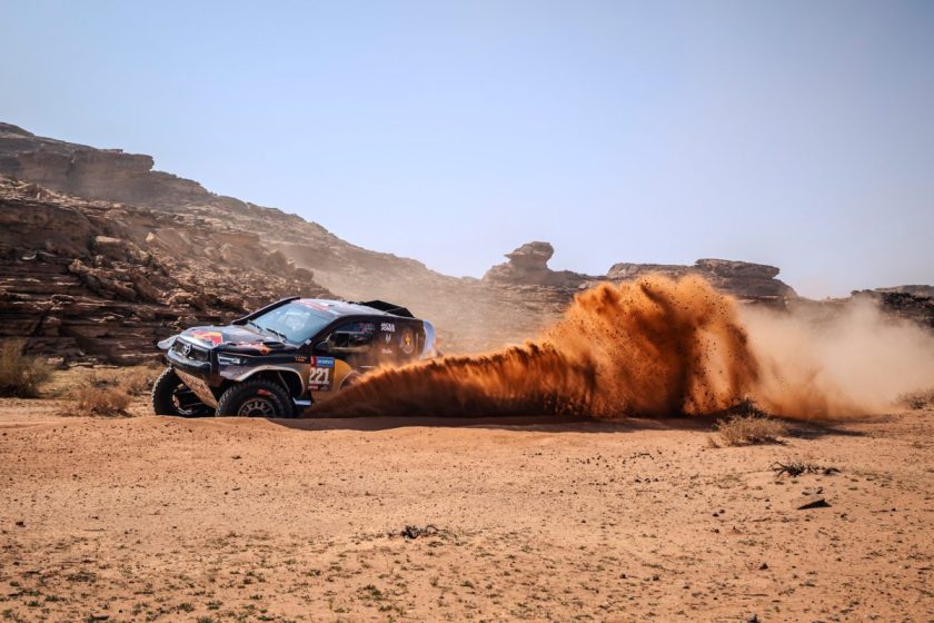 Unforgettable Start: The Dakar Rally Kicks Off with Heart-Pounding Action