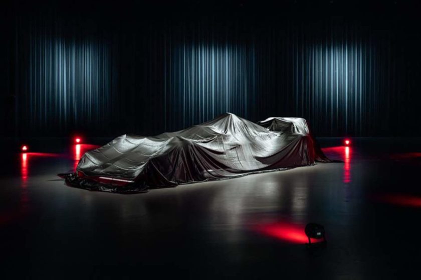Revving Up the Excitement: Exclusive Reveal of Aston Martin&#8217;s Hidden F1 Livery for Pre-Season Testing