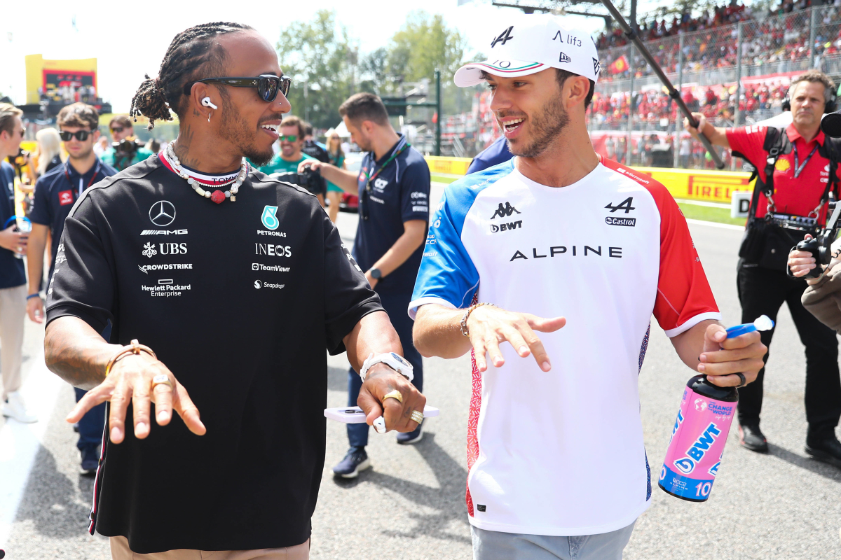 Hamilton&#8217;s Daring Escape: F1 Superstar Breaks Free from Media Frenzy with Jaw-Dropping Style