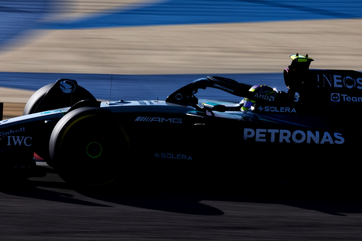Hamilton Dominates Second Bahrain Practice with Mercedes 1-2 Finish