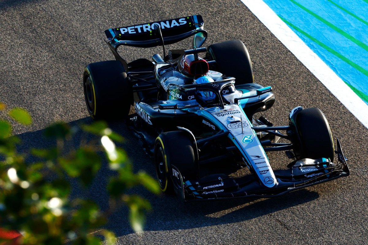 George Russell Praises the Phenomenal Performance of the New Mercedes F1 Car