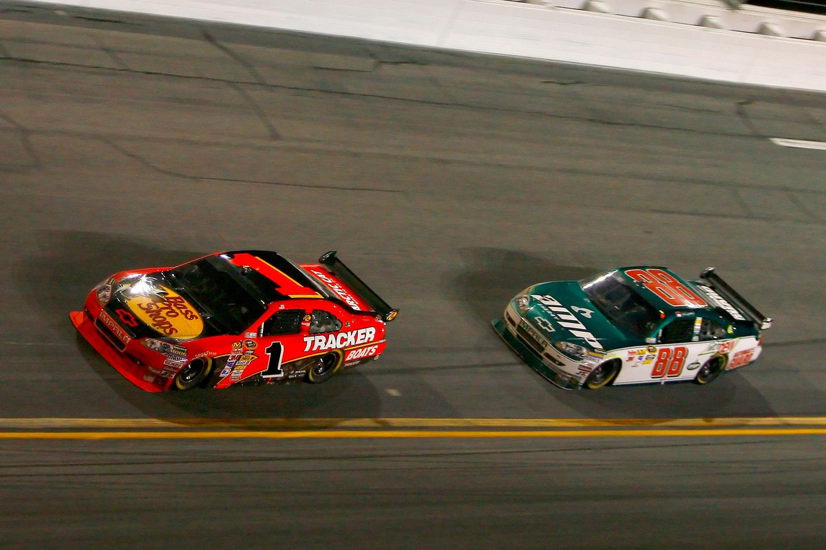 Daytona 500 Classic: McMurray digs NASCAR out of a hole