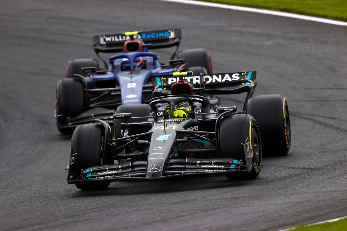 Vowles&#8217; Bold Declaration: Mercedes F1 Team Poised for Unstoppable Triumph despite Hamilton&#8217;s Departure
