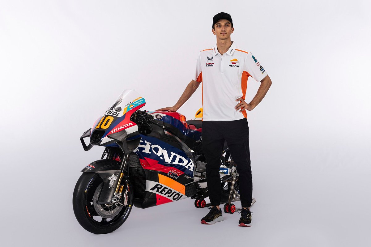 Marini: Copying Ducati &quot;not the way&quot; to improve Honda MotoGP bike