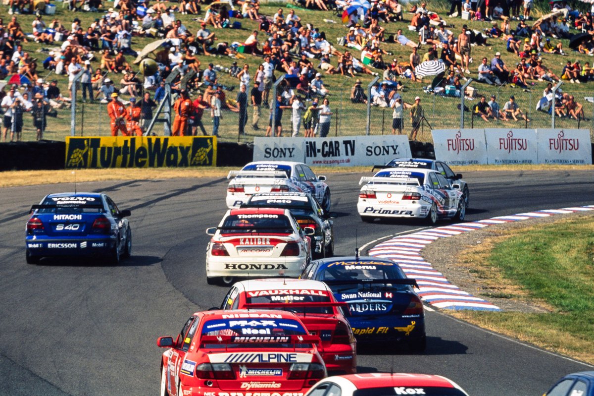 Legends of the Track: Celebrating the Top 10 BTCC Drivers of the Super Touring Era