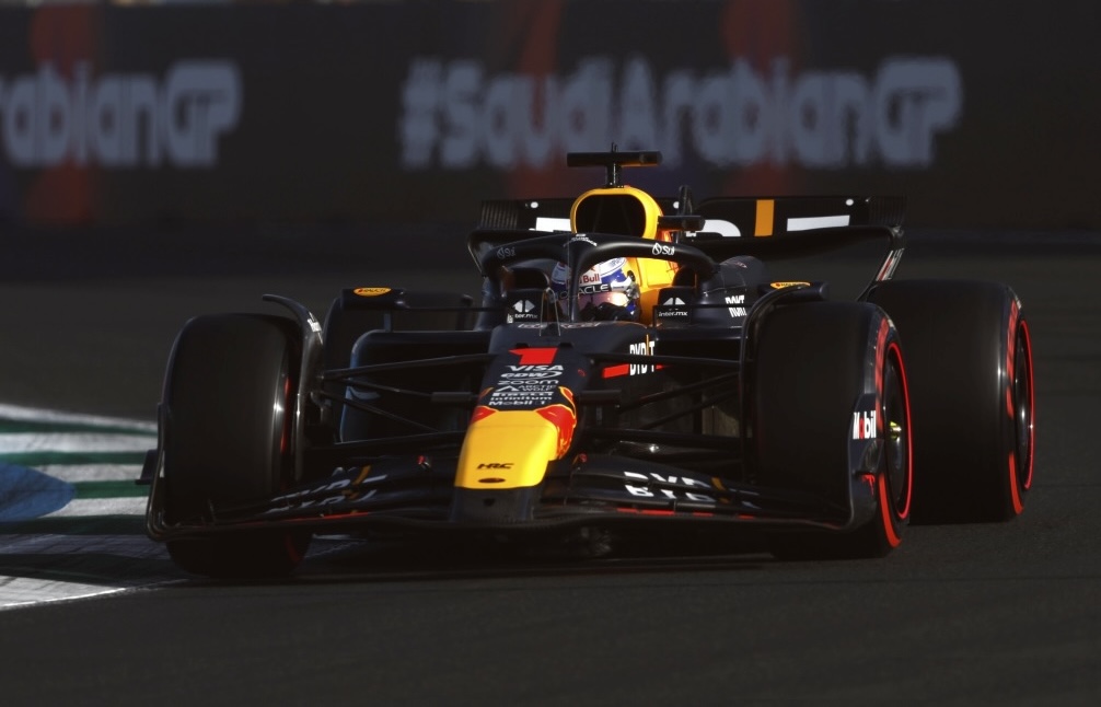 Grit and Glory: Verstappen Emerges Victorious in Chaotic Saudi Arabian GP Practice