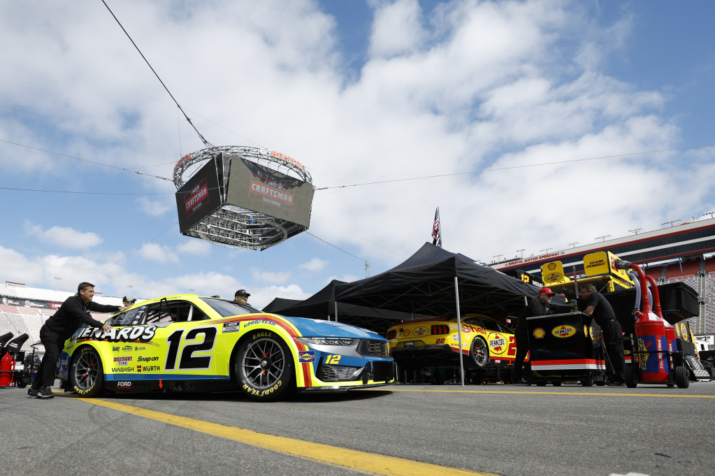 Blaney Dominates Bristol Practice with Stellar Performance