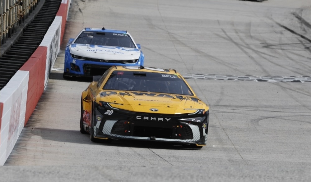 Intense Battle on the Tracks: Busch vs. Bell for Racing Supremacy