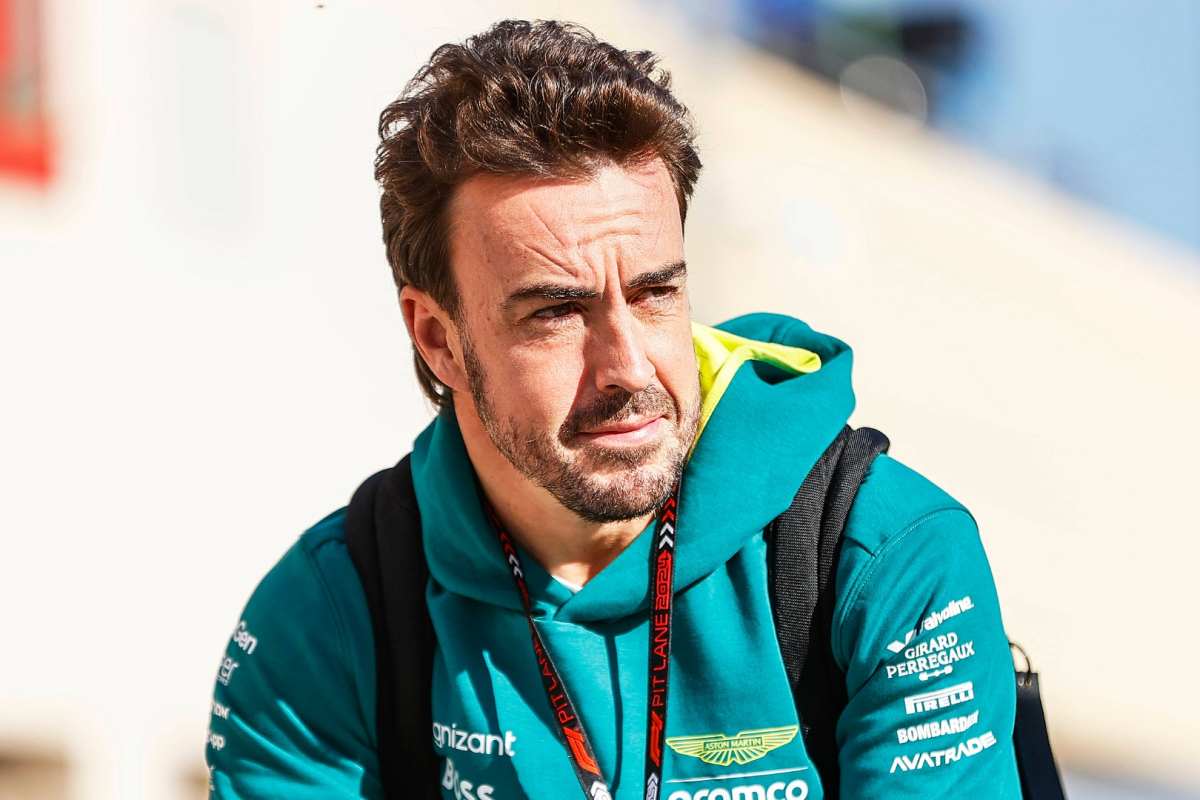 Alonso F1 future in doubt amid Mercedes rumours