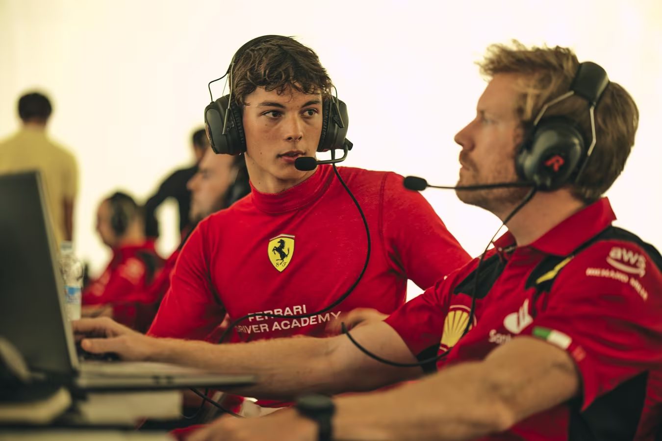 Rising Star Bearman Slots into Ferrari for F1 Debut as Sainz's Replacement