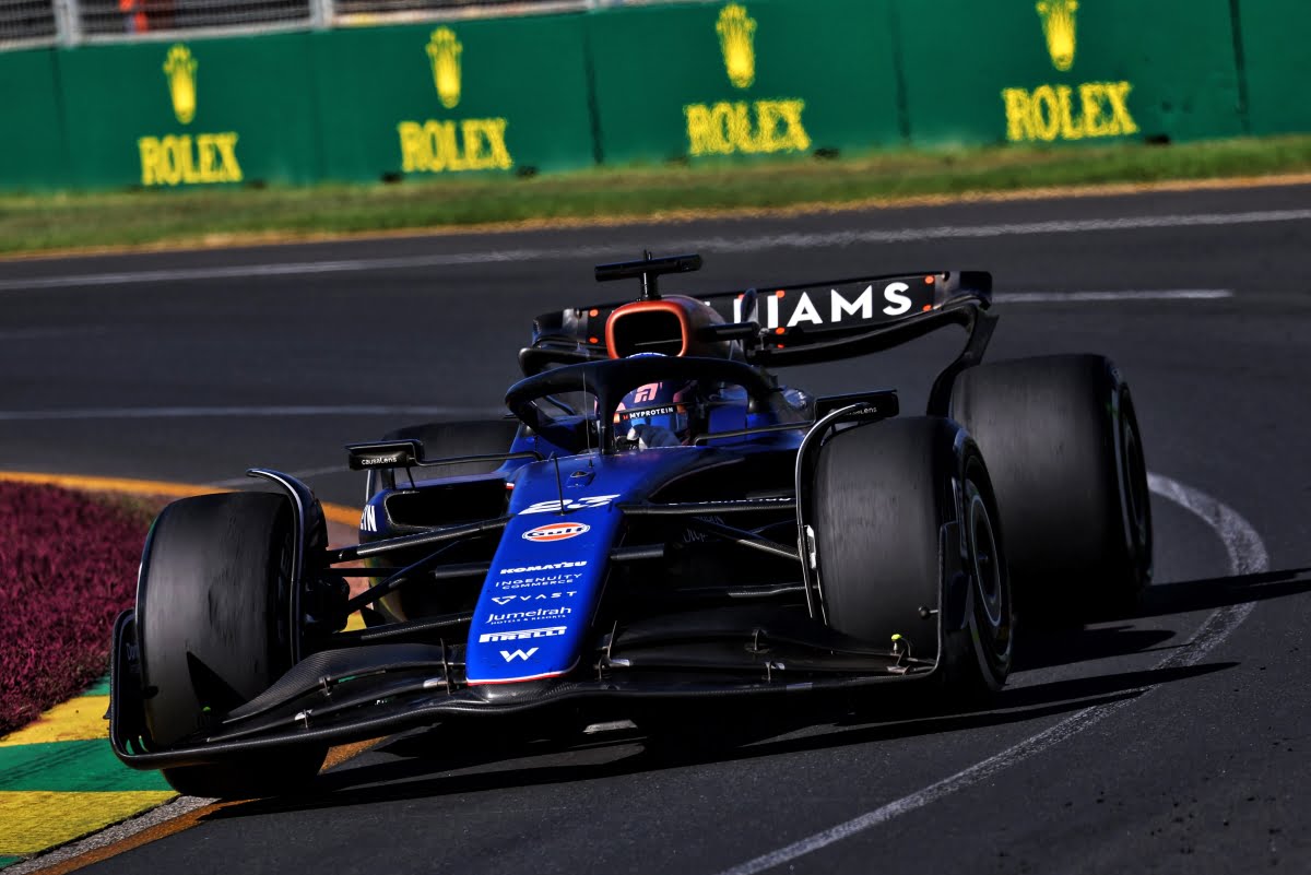 Albon's Frustration: Battling in the Shadows as F1 Points Slip Away for Williams in Australia