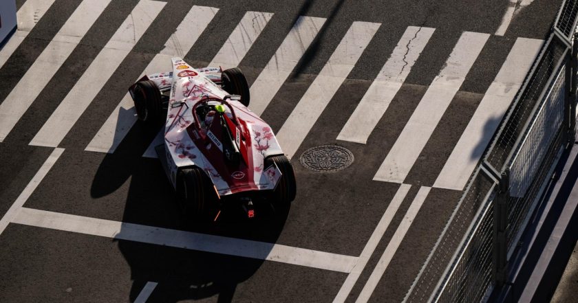 Rowland Dominates Qualifying, Cassidy Faces Tokyo Setback: Nissan's Thrilling Pole Battle