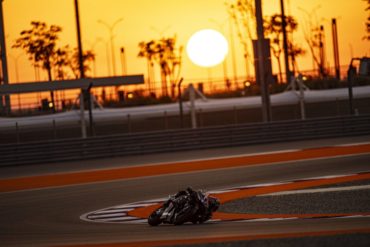 Dominant Martin Leads the Way, Acosta Shines in Thrilling Qatar MotoGP FP1