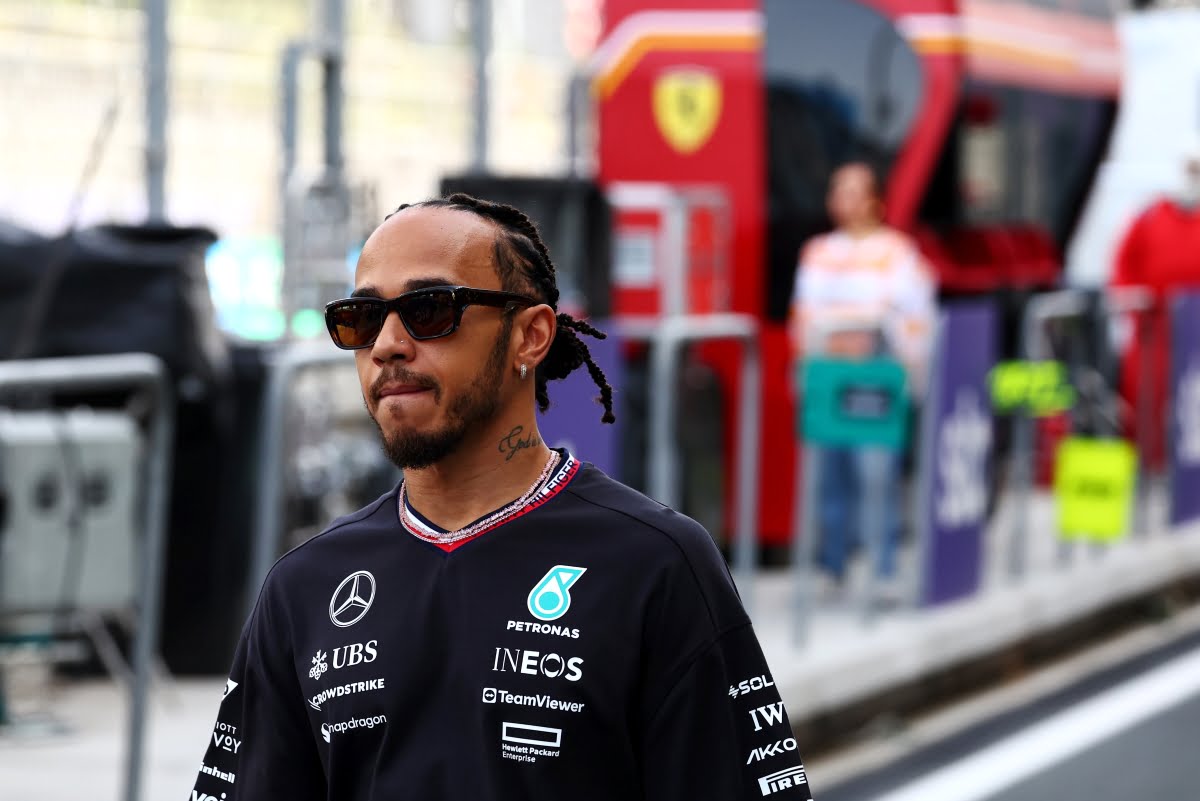 A Bold Move: Hamilton Applauds Wolff's Courage in Standing Up to the FIA