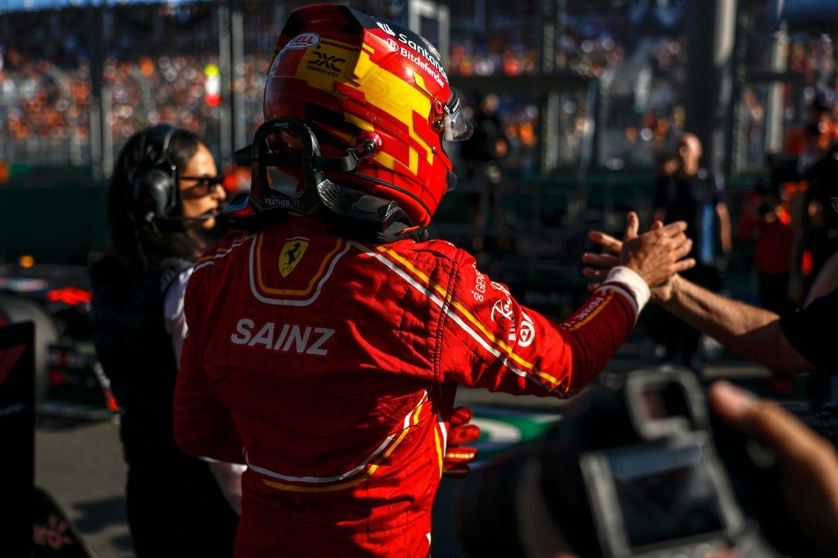 Sainz's Unbelievable Front Row Triumph in Australia Following Surgery!