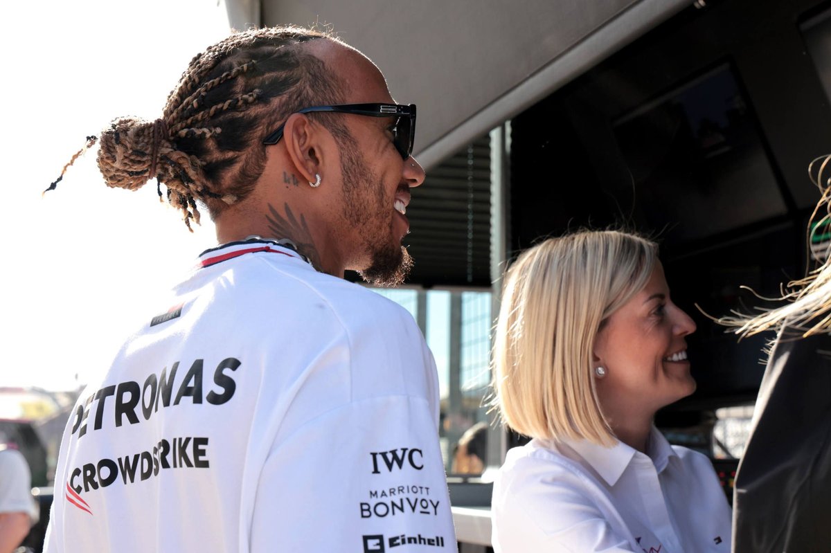 Trailblazer Susie Wolff Receives Praise from Lewis Hamilton for Bold Stand Against FIA