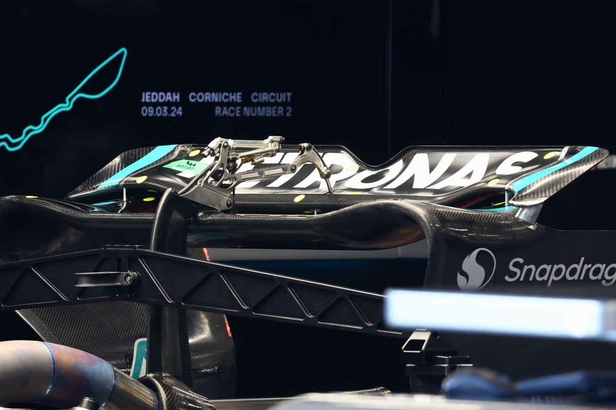 Mercedes Unleashes Bold Rear Wing Adjustment for Saudi Arabia Grand Prix