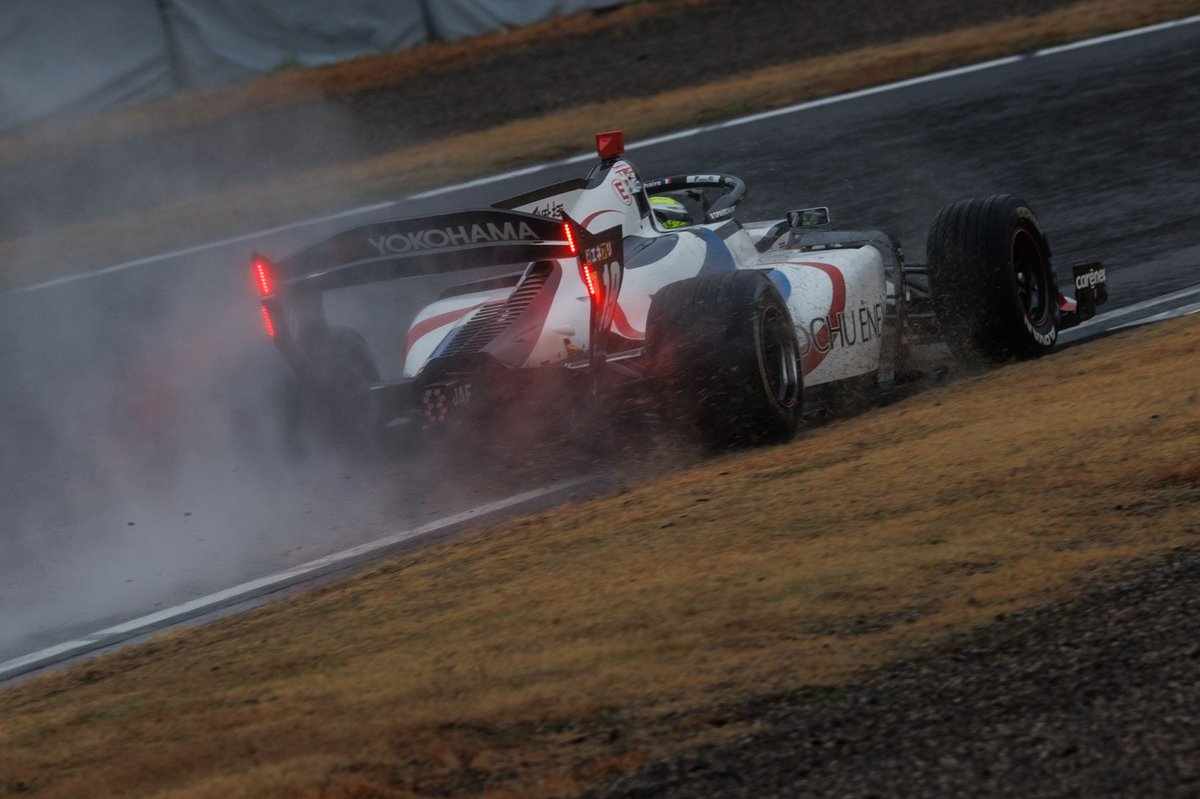 Racing Towards Greatness: Japan's Rising Stars Aim to Emulate Lawson's Success in Formula 1