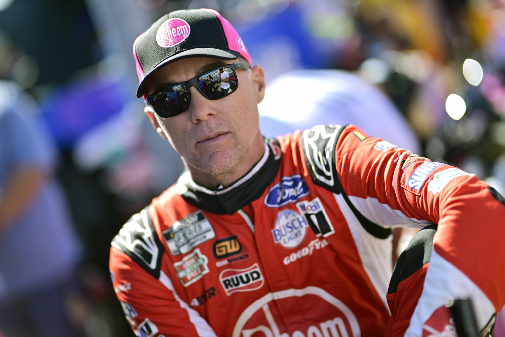 Harvick to qualify Indy-bound Larson's No. 5 at North Wilkesboro