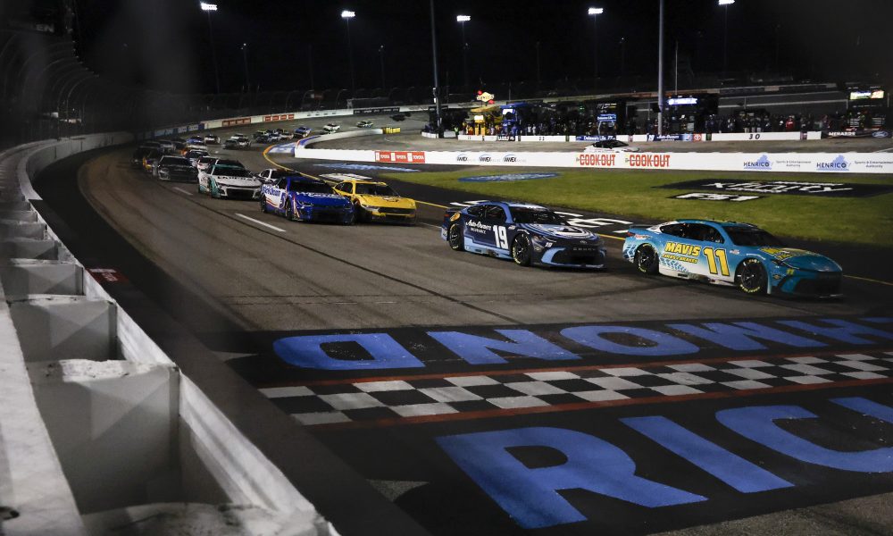 Richmond's Nail-Biting Finish Earns NASCAR's Seal of Approval