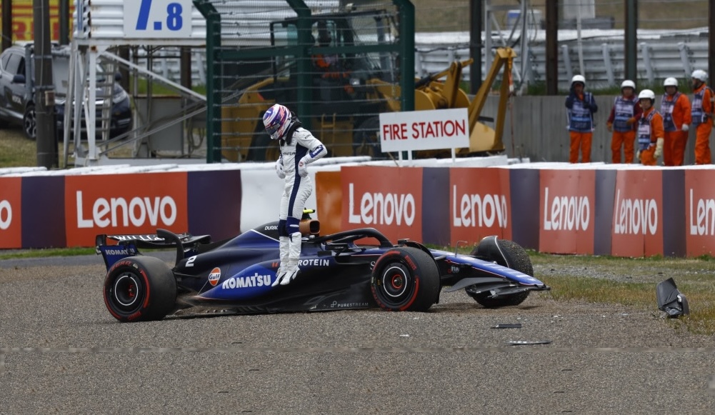 Resilient Williams and Alpine Face Repair Challenge After Sargeant Crash