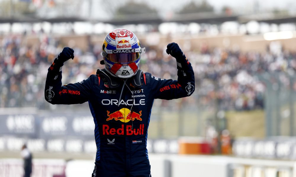Verstappen comfortably wins Japanese Grand Prix