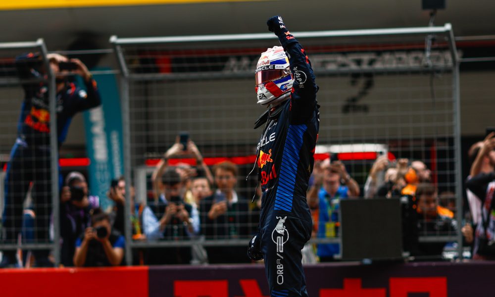The Unstoppable Max Verstappen Dominates the Chinese Grand Prix