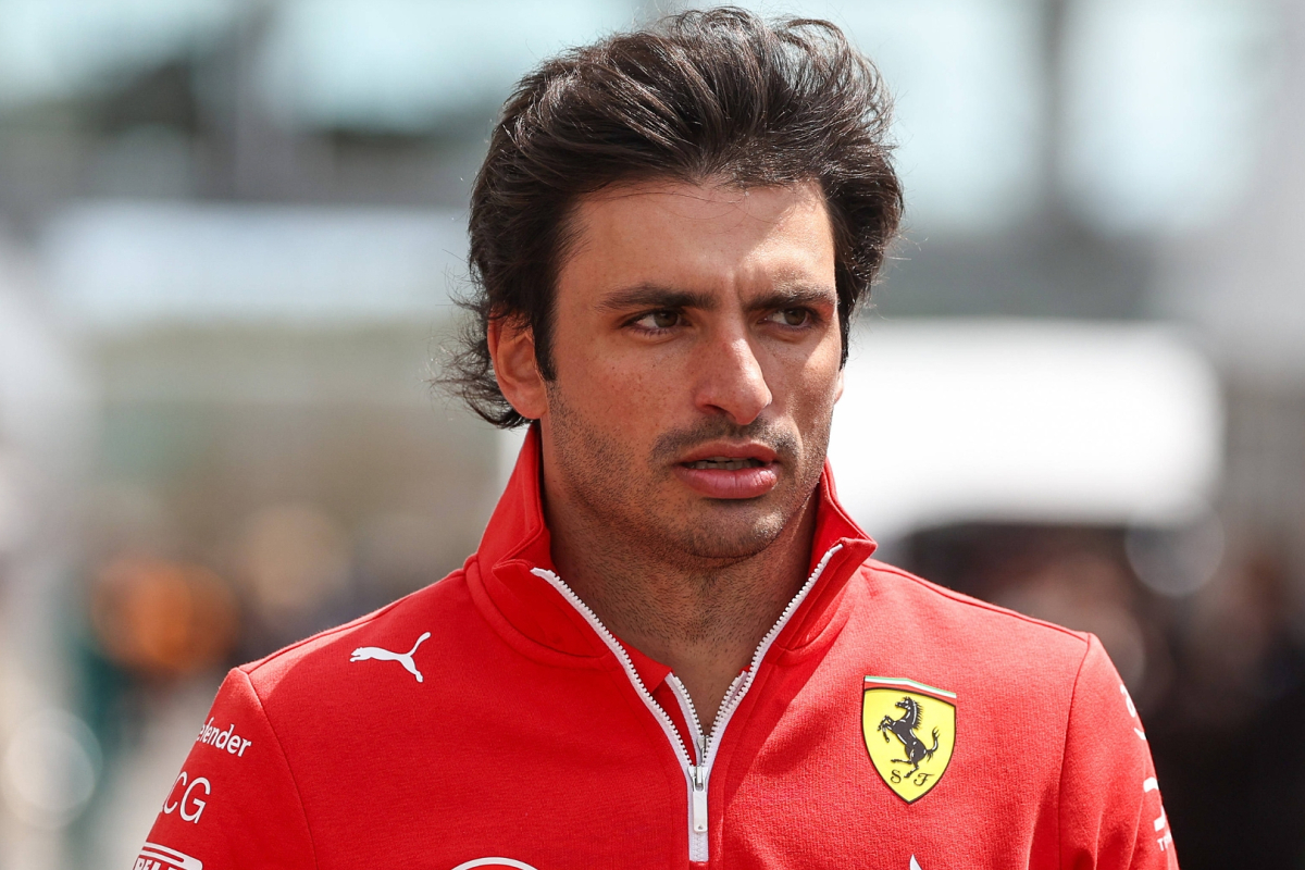 High-Stakes Alert: F1 Analyst Issues Dire Warning to Sainz Regarding Potential Team Shift