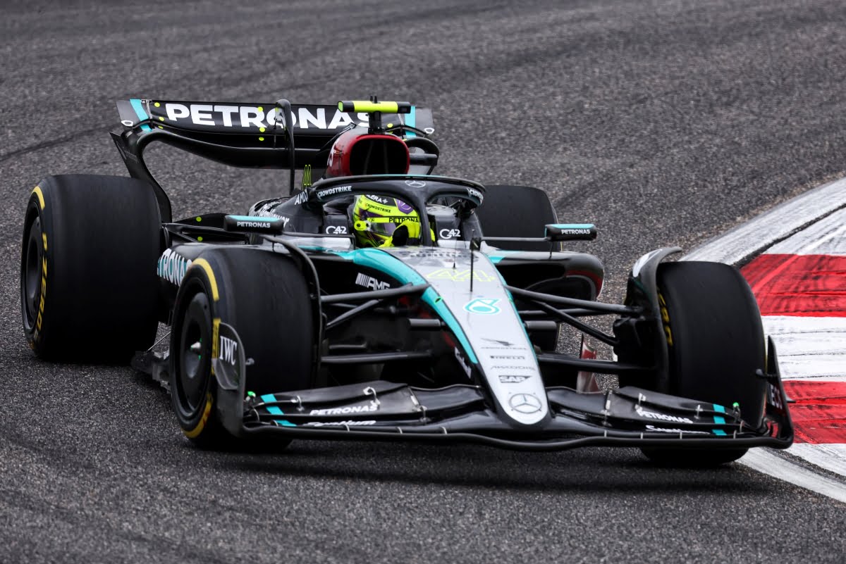 Hamilton's Controversial Exit: Unraveling the Set-Up Experiment at the F1 Chinese Grand Prix