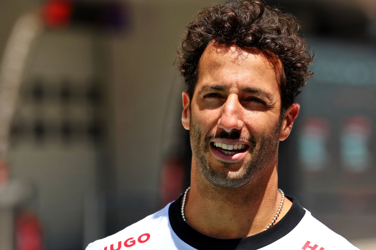 Ricciardo Aims to Spark Revival in F1 Chinese Grand Prix