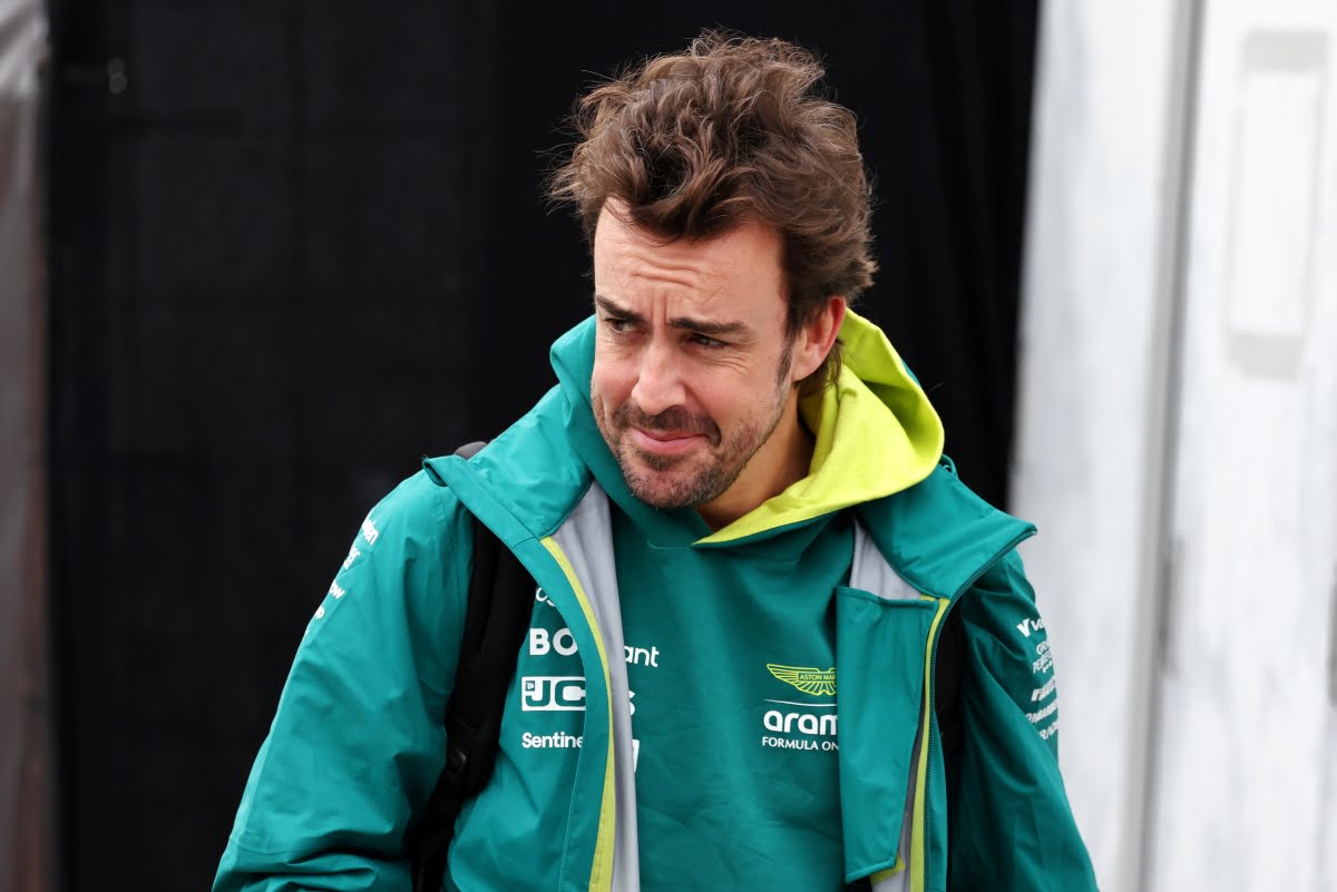 Alonso's Strategic Decision-Making: The Key Factors in His Aston Martin F1 Renewal