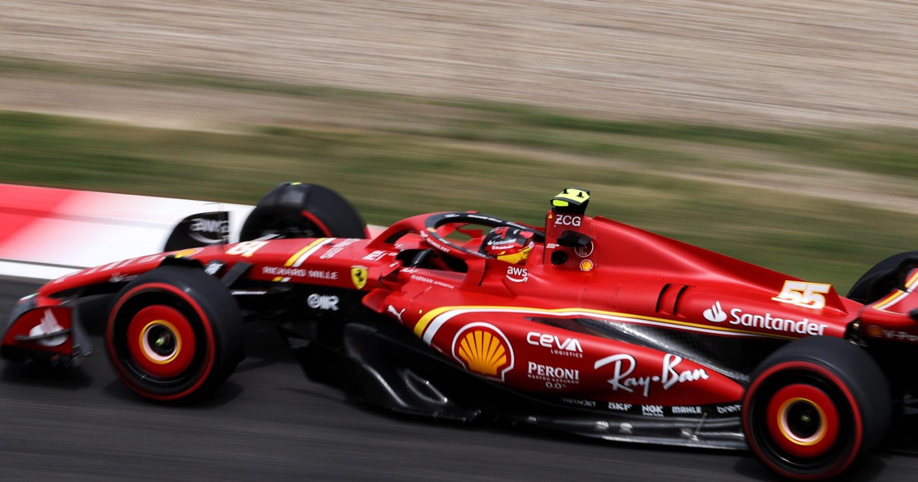 High Drama: Sainz Crash Halts Chinese GP Qualifying in Stunning Red Flag Moment