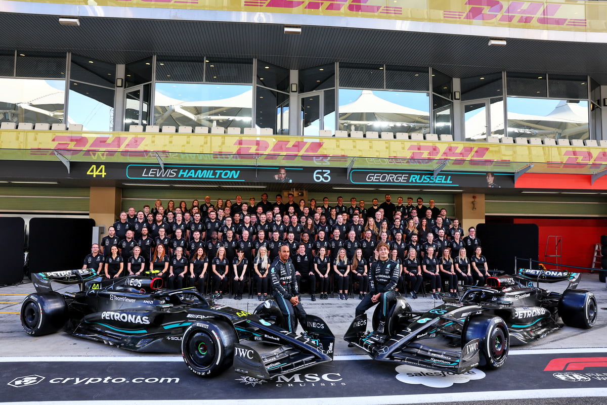 Accelerating Success: Mercedes F1 Achieves Record-Breaking £500 Million Turnover in 2023