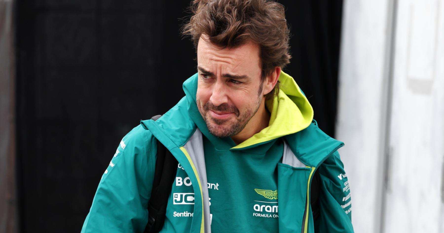 Exclusive: Inside Alonso's Strategic Talks with F1 Rivals Prior to Signing New Contract