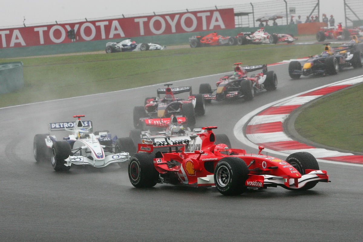 The Thrilling Top 5 Moments in Formula 1 History at the Chinese Grand Prix