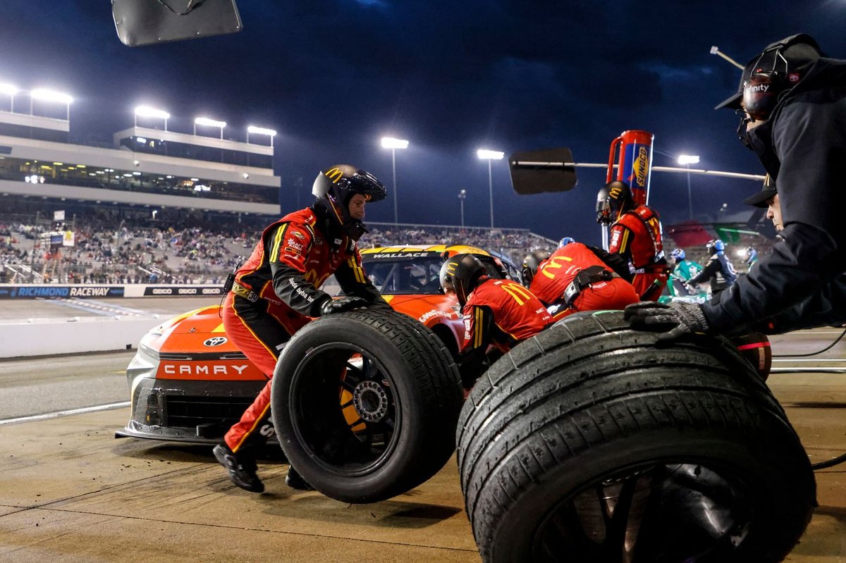 Revolutionary Performance: NASCAR's Flawless Rain Tire Debut at Richmond Raceway