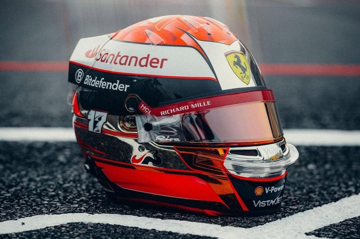Leclerc unveils Bianchi F1 tribute helmet for Japanese GP