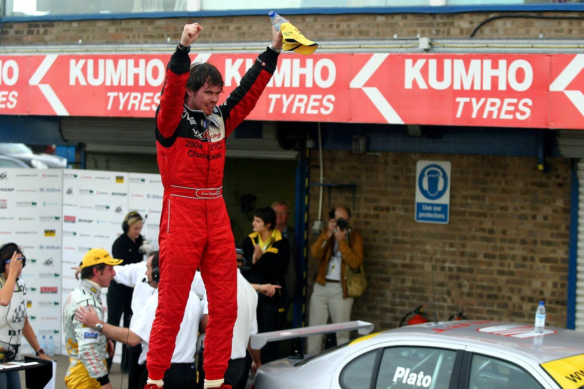Thrilling Moments: Recounting the Top 10 BTCC Title Deciders