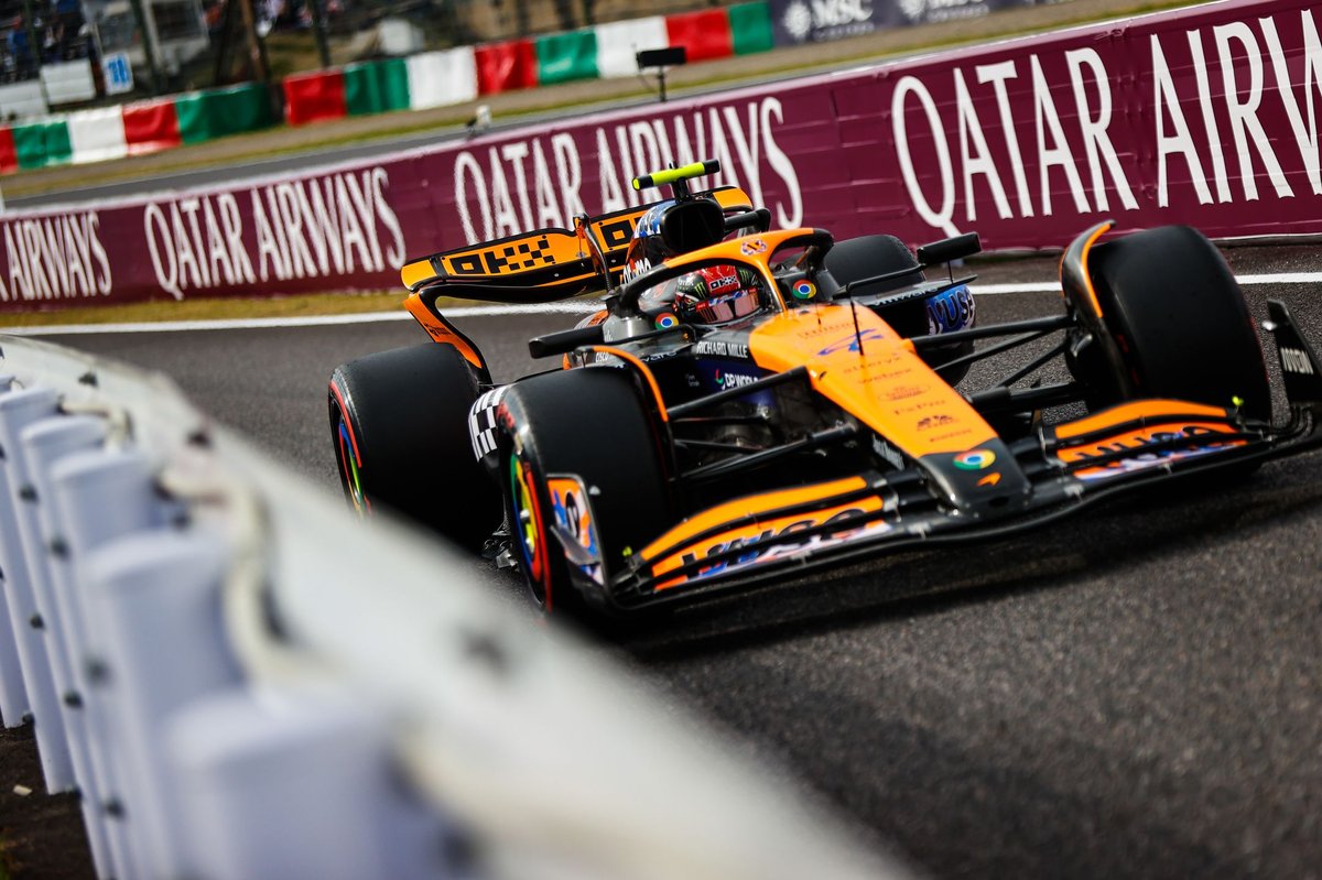 McLaren F1 Strategizes for Success with Tactical Maneuvers in Chinese Grand Prix