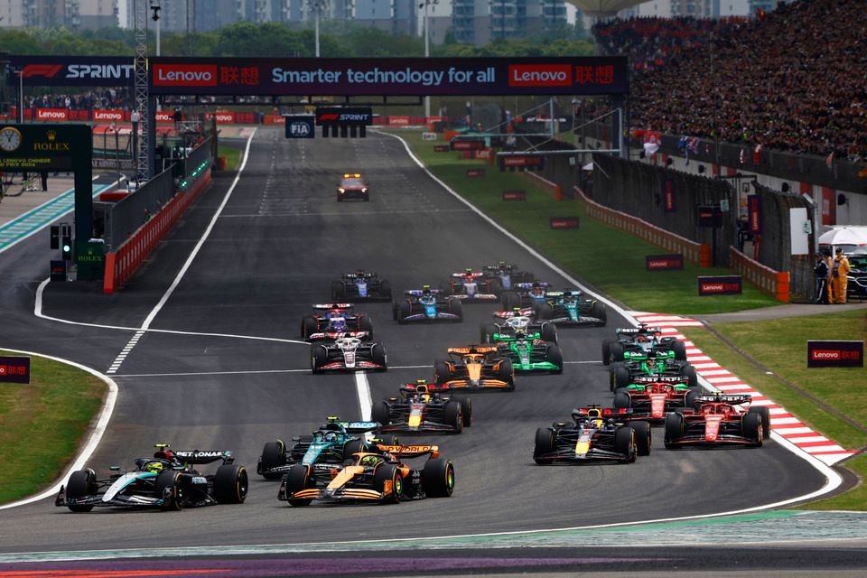 Russell's Brilliant Display in F1 Sprint Highlights Ongoing Evolution Mercedes Requires