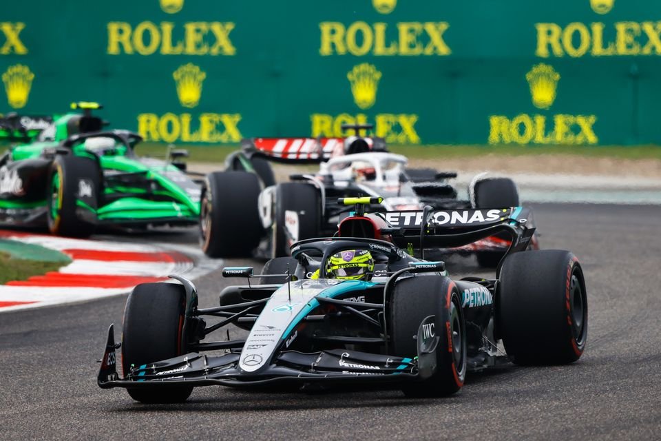 Hamilton Battles Understeer in China: A Formula 1 Masterclass in Adaptability