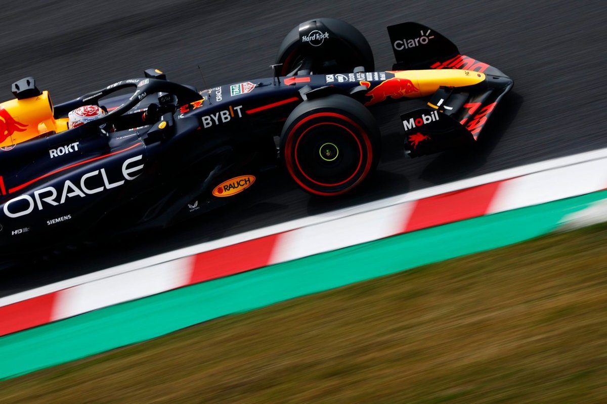 Red Bull Dominance: Verstappen Secures Pole Position in F1 Japanese Grand Prix Qualifying