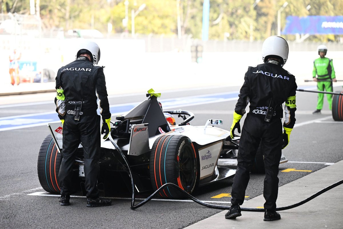 Revolutionary Fast-Charging Pitstops Unveiled in Formula E's Latest Innovation Drive