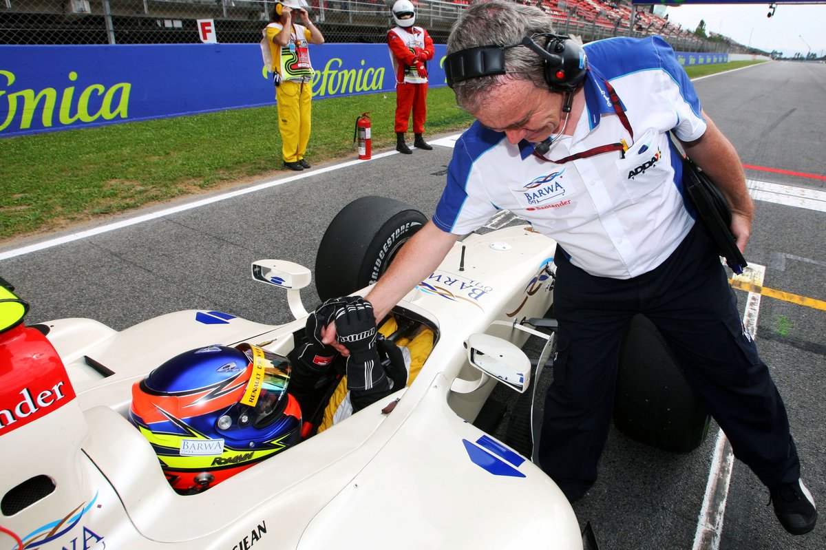 Unleashing Engineering Excellence: The Inspiring Journey of Peter Wyss de Araujo, Single-Seater Performance Ace