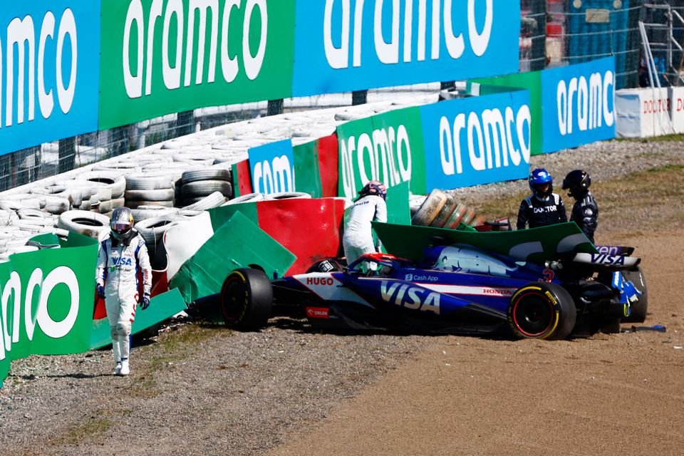 Horner Confident in Ricciardo's Resilience: Anticipates a Strong Comeback in F1 2024