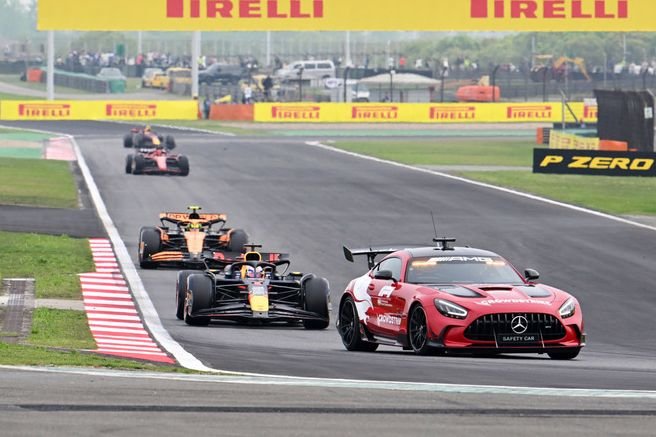 Expert Analysis: A Closer Look at the Thrilling 2024 F1 Chinese Grand Prix