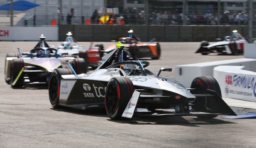 Victory at the Finish Line: Cassidy's Strategic Savings Secures Triumph at Berlin E-Prix