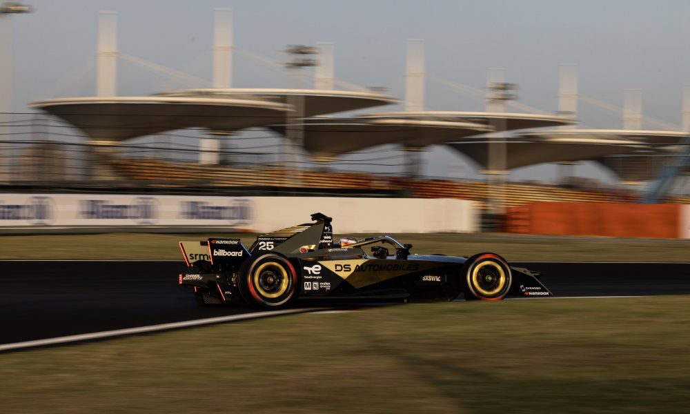 Vergne's Racing Mastery: Tying Pole Record in Thrilling Shanghai E-Prix Qualifying